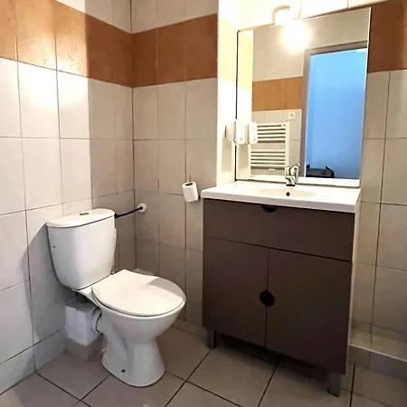 Lejlighed A Saint-florent Avec Piscine, Climatisation, Balcon Et Parking, Proche Et Centre - Fr-1-650-36